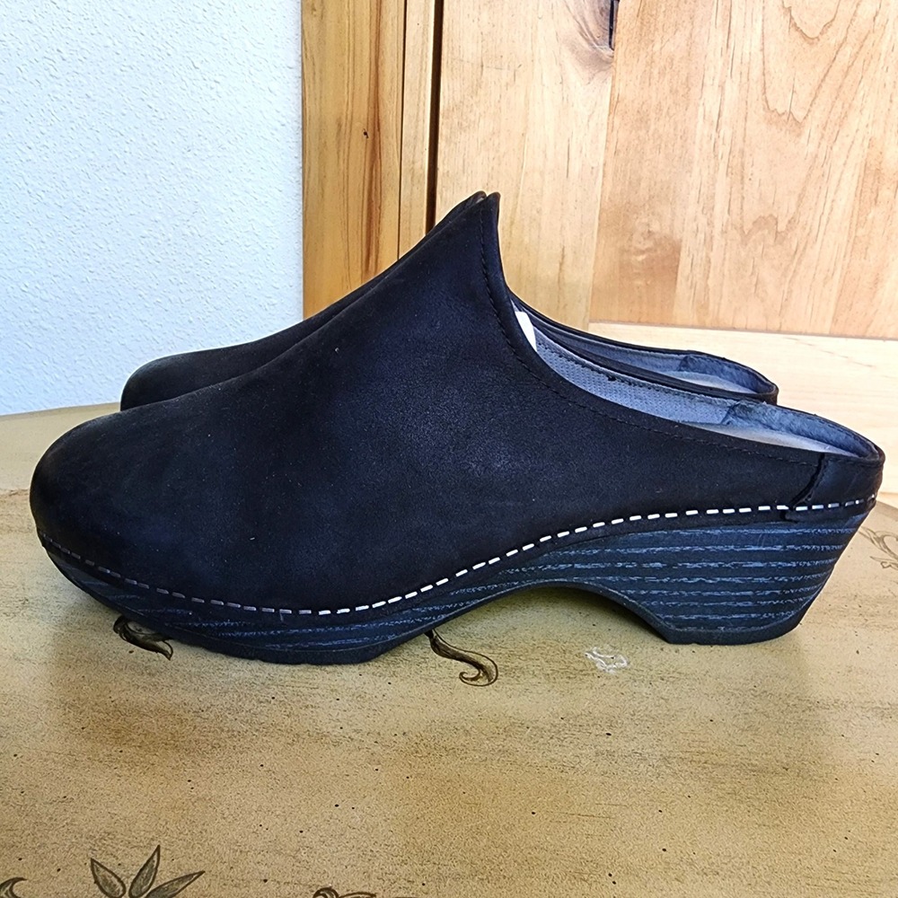Dansko EU 42 US 11.5 12 Black Leather Clog Mule Slip On Minimalist Comfort Shoes - Picture 2 of 7